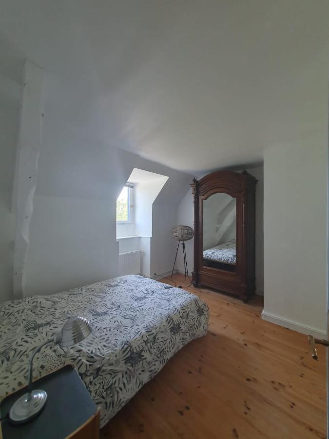 Maison En Pierre Dans Son Nid De Verdure Roz-Landrieux Zewnętrze zdjęcie
